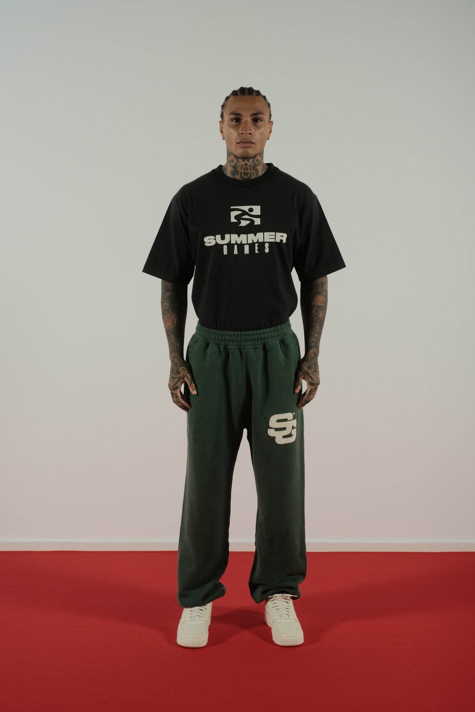 Summer Games SG24 Joggers in Hunter Green - Hesperia