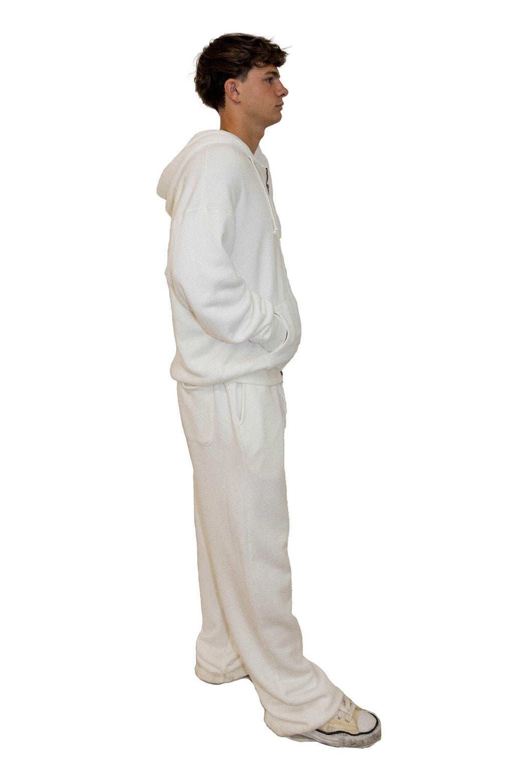 Elwood Relaxed Core Sweatpants In White - Hesperia
