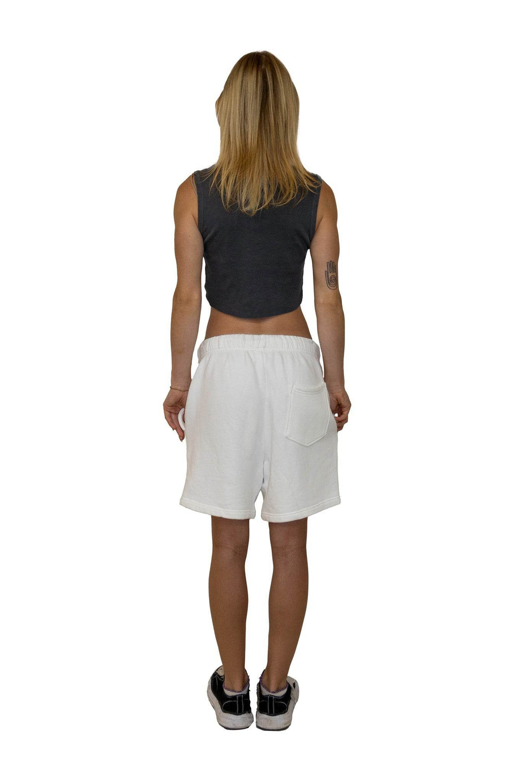 Elwood Malibu Crop Tank In Charcoal - Hesperia