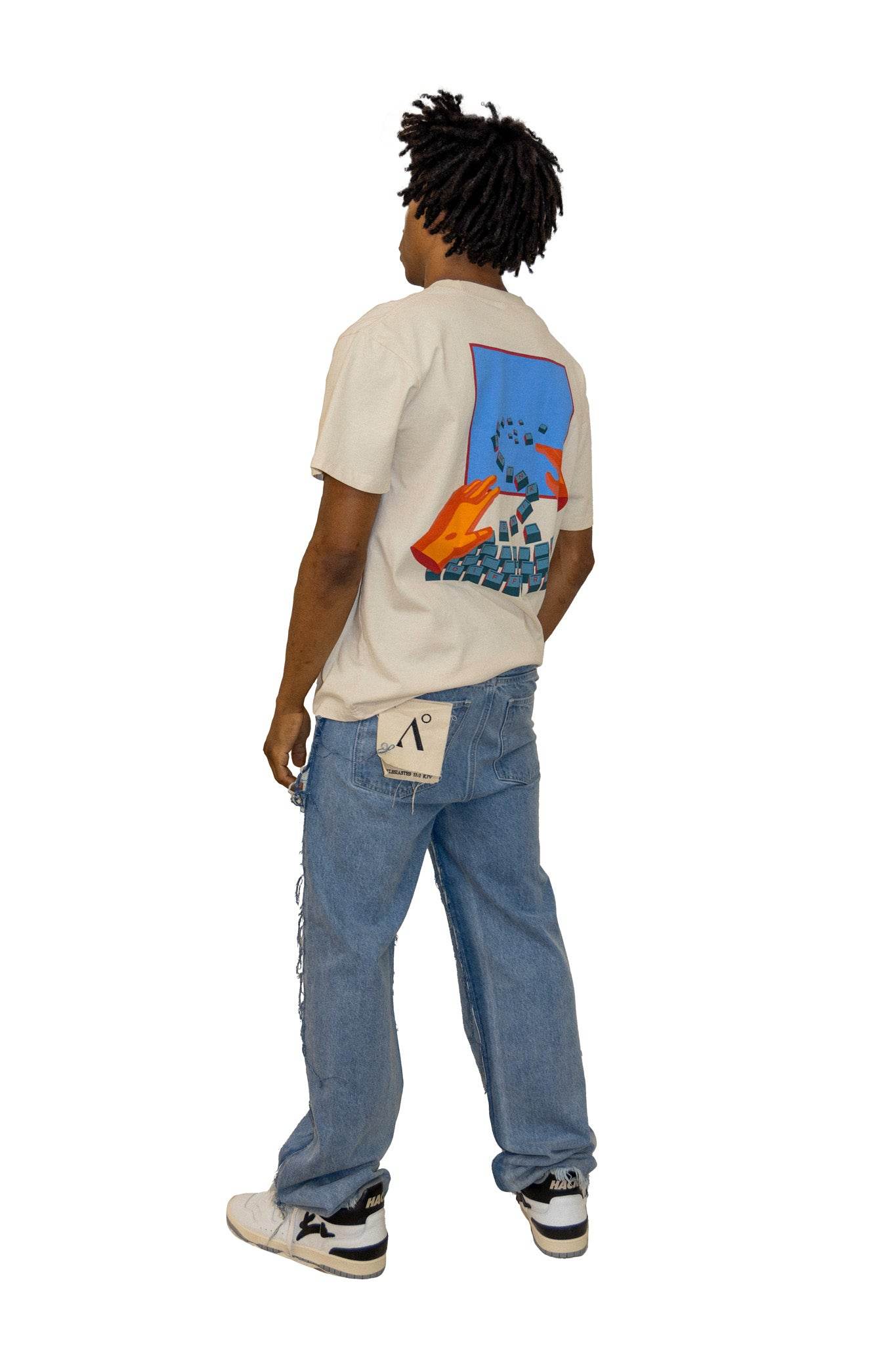 Thinking Different AI Tee - Hesperia