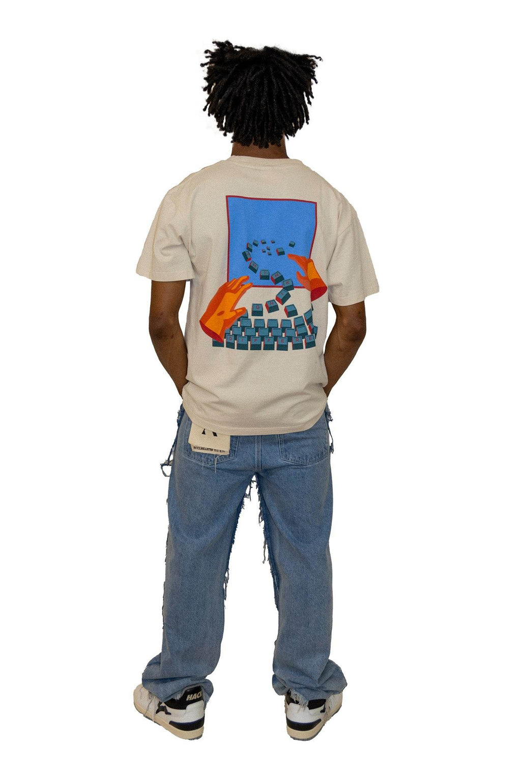 Thinking Different AI Tee - Hesperia