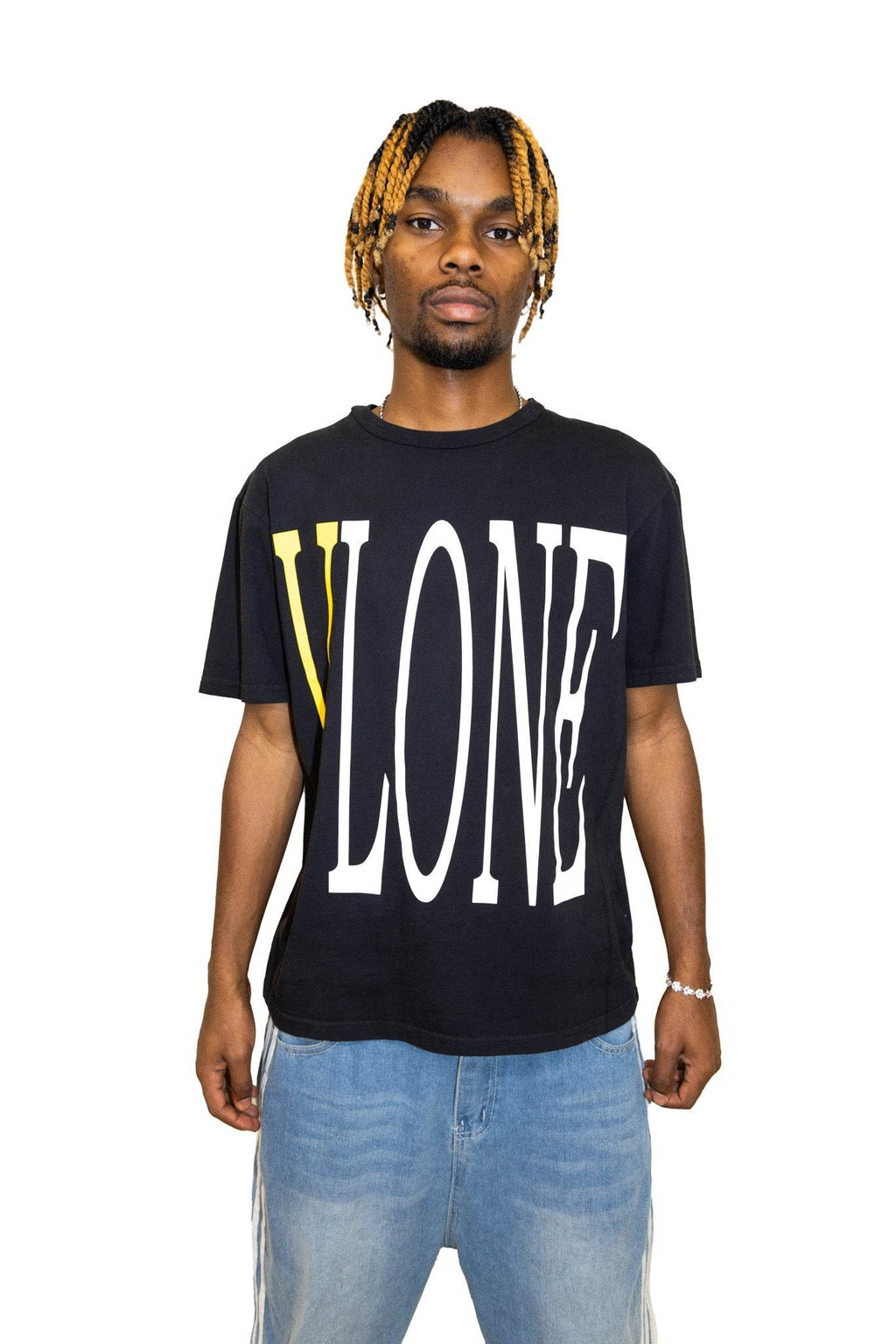 Vlone Friends Tee in Yellow - Hesperia