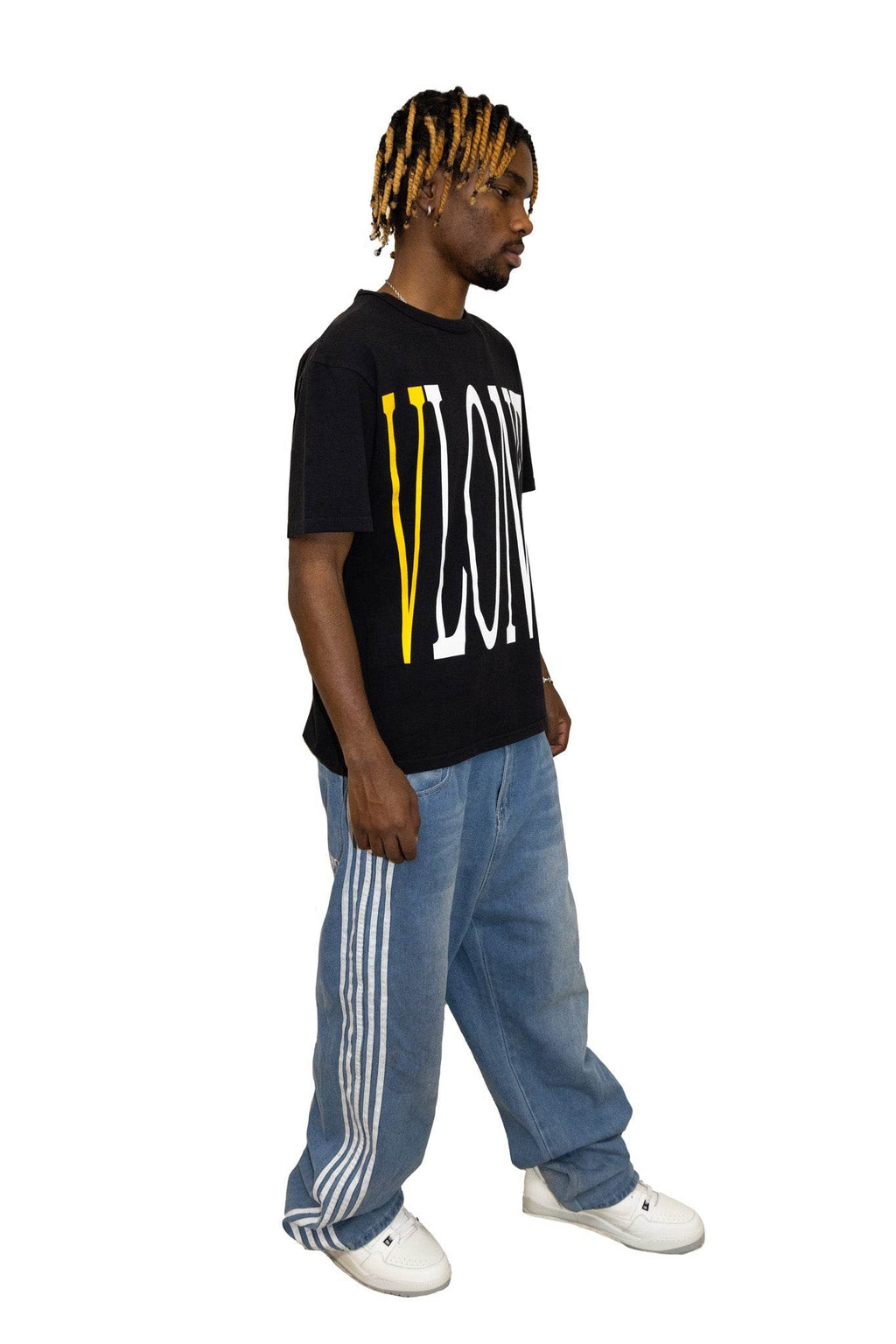 Vlone Friends Tee in Yellow - Hesperia