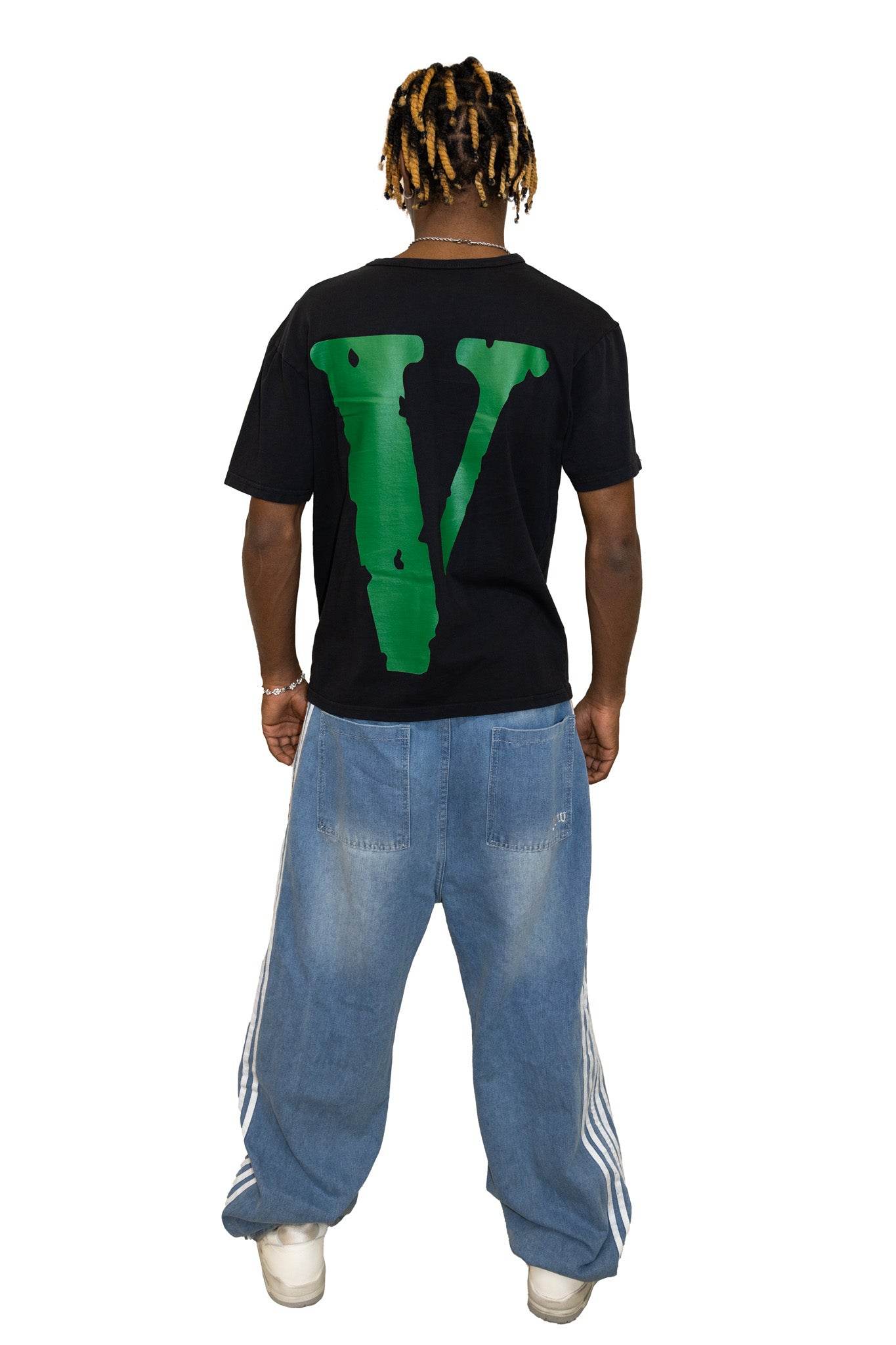Vlone Logo Tee In Green - Hesperia