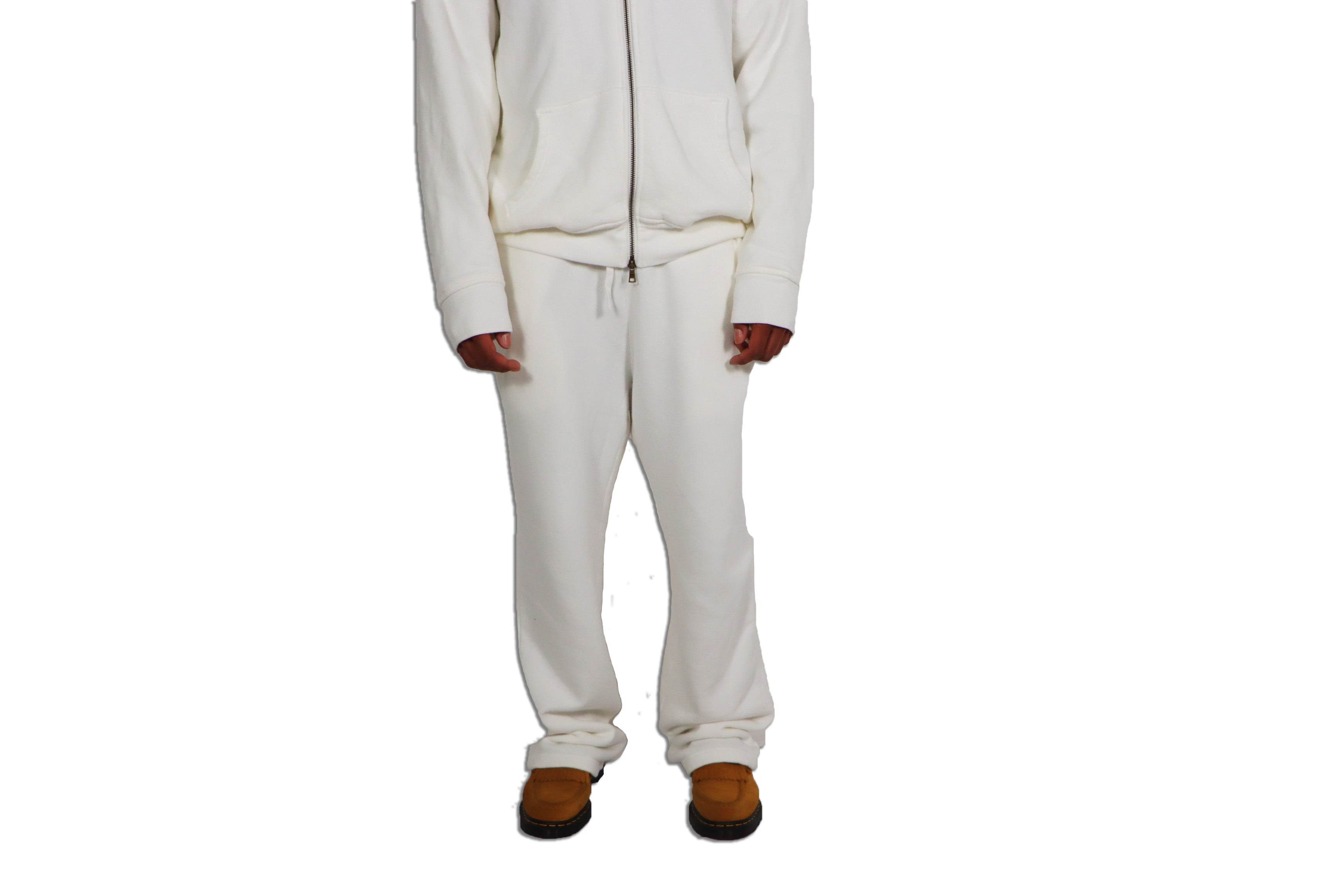 Elwood Relaxed Core Sweatpants In White - Hesperia