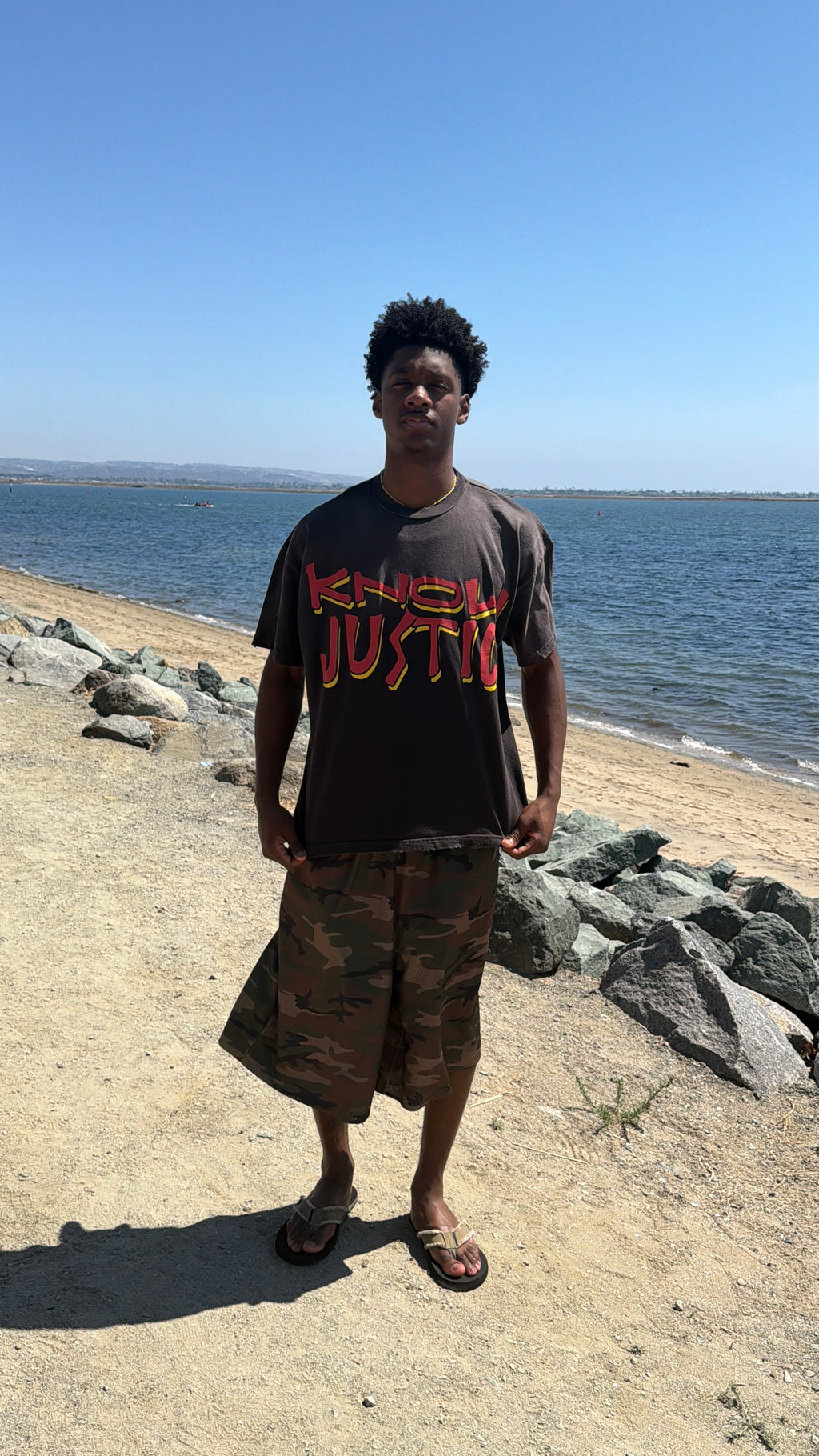 Barriers Know Justice Know Peace Boxy Tee Mink
