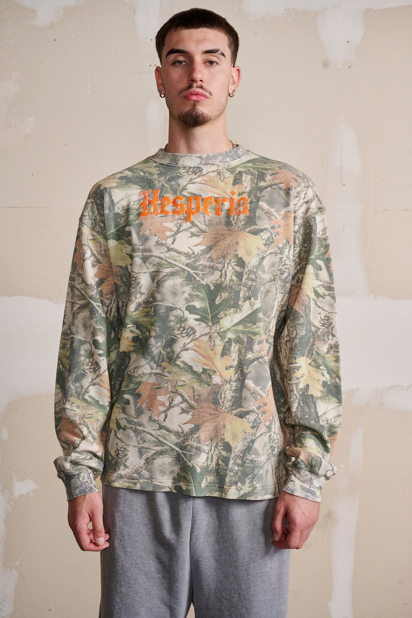 Hesperia Ole Hesperia Vintage Washed Waffle Knit Tee in Camo LS