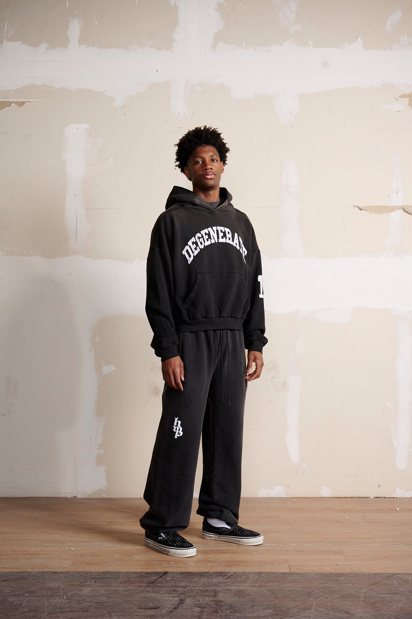 Halfway Point DEGENERATE SWEATPANTS - FADED BLACK