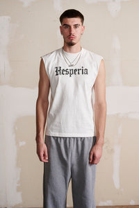 Hesperia Ole Hesperia Cut Off Tee in Off White.