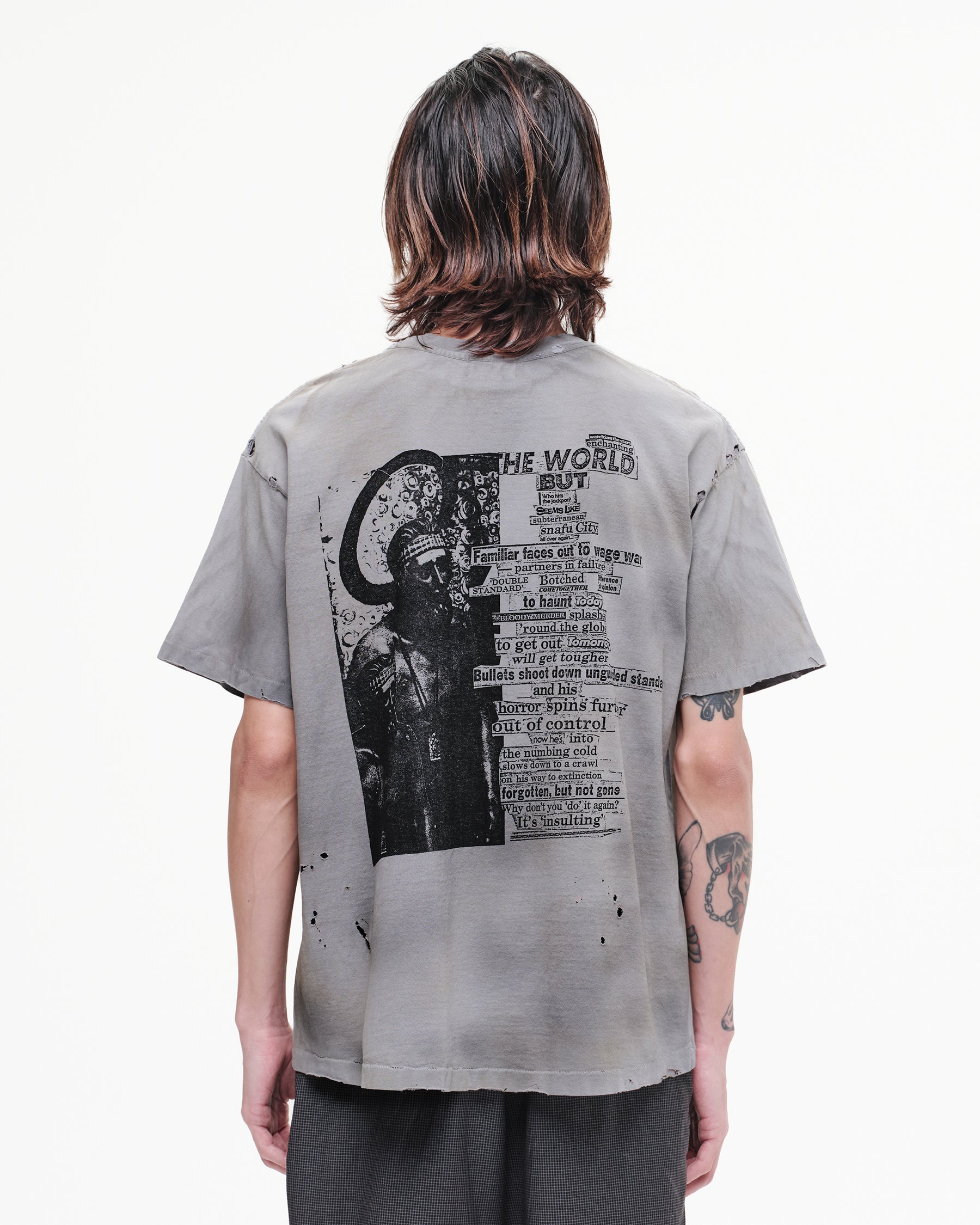 De La Tombe RELIGION T-SHIRT