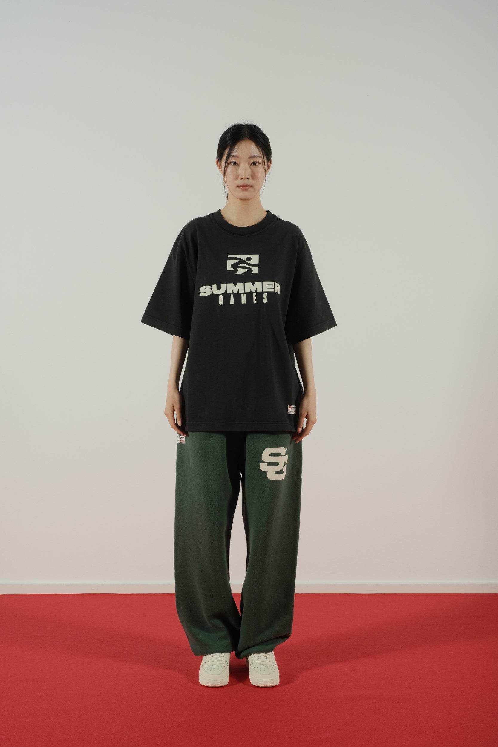 Summer Games Icon Tee in Black - Hesperia