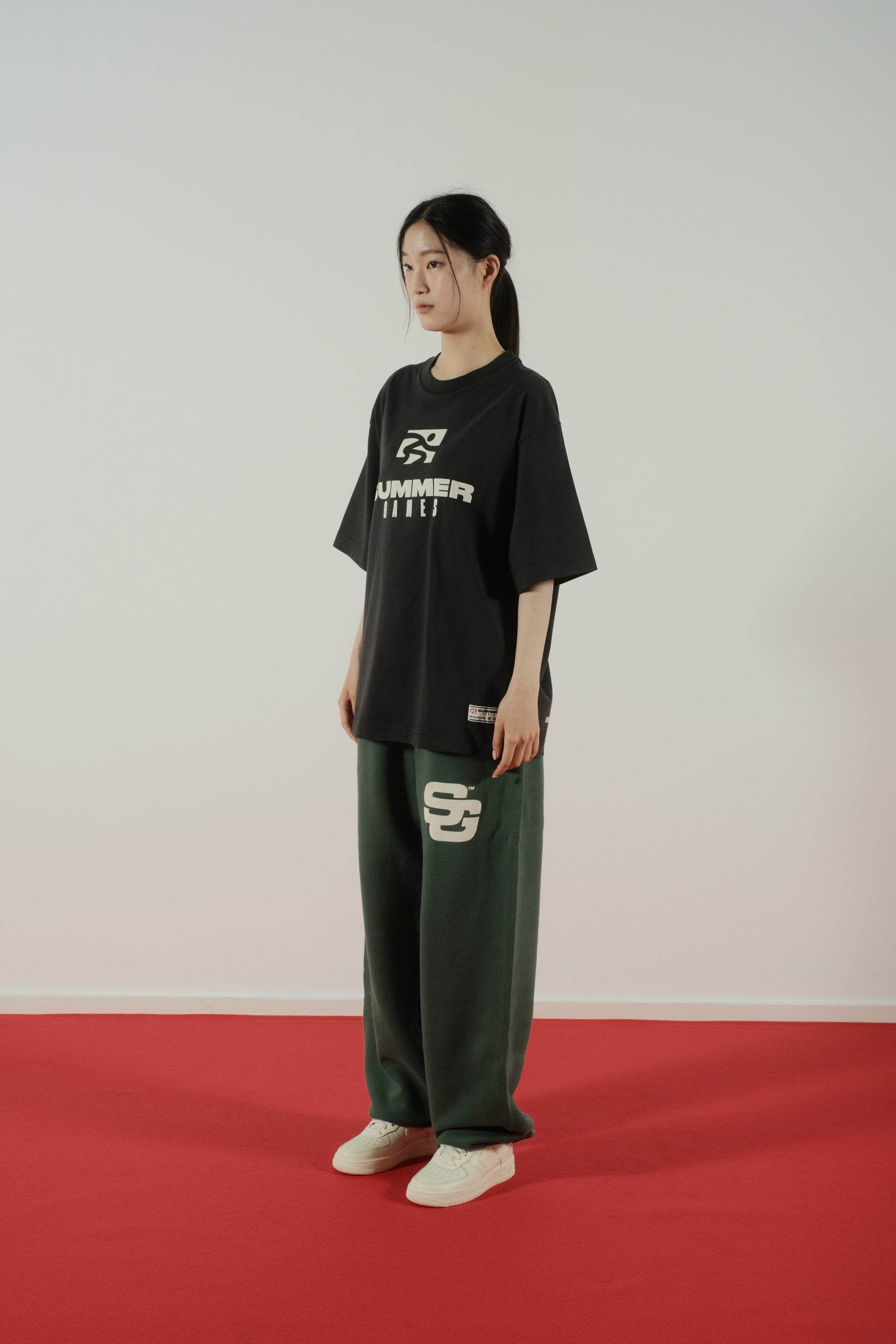 Summer Games Icon Tee in Black - Hesperia