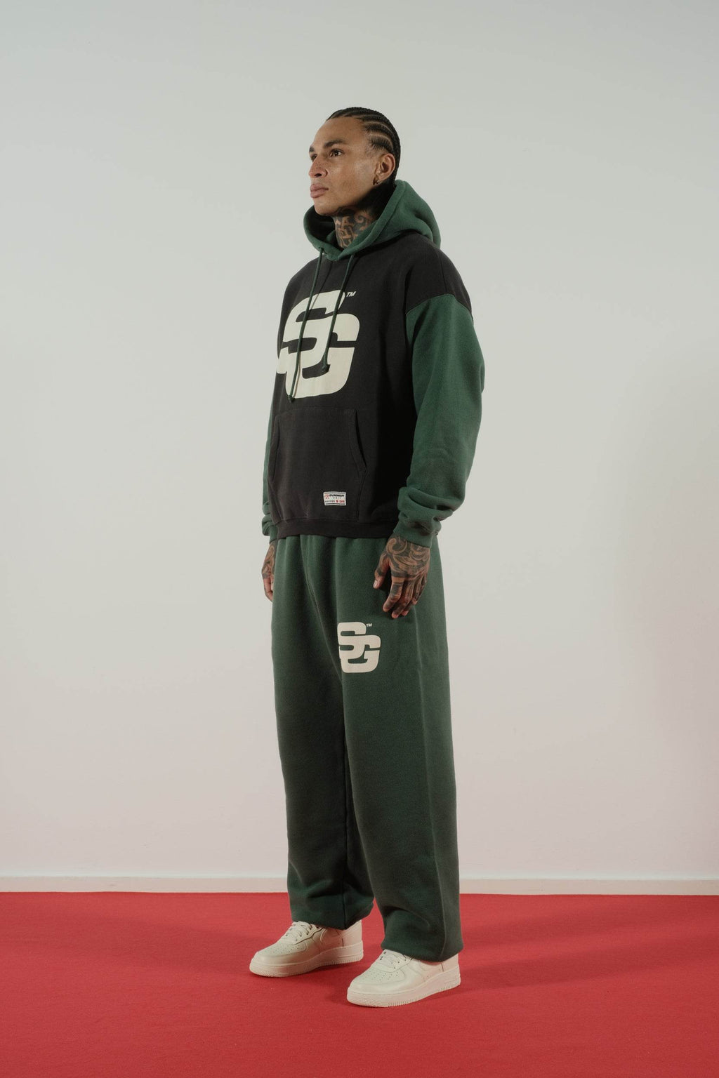 Summer Games SG24 Contrast Hoodie Jet Black & Hunter Green - Hesperia