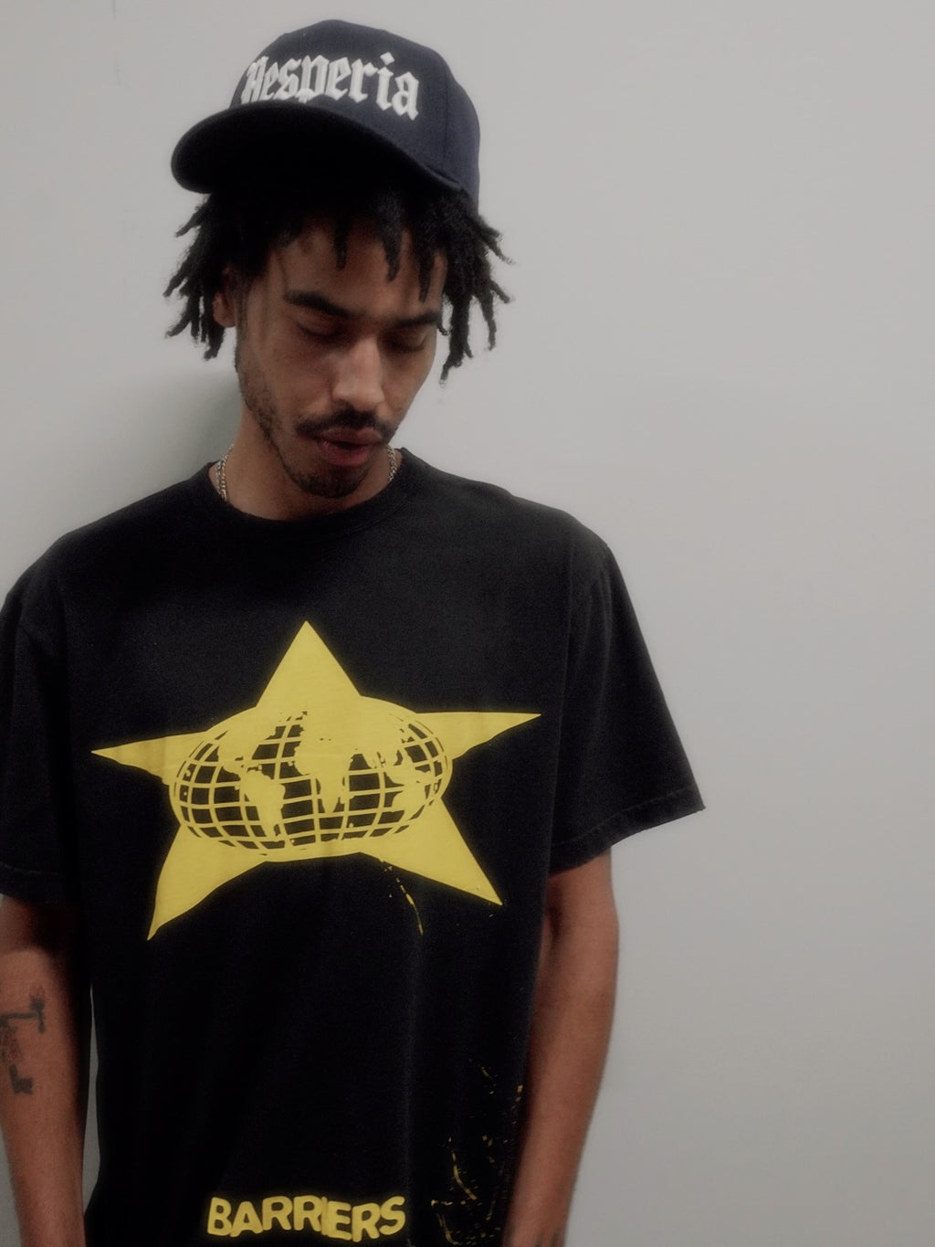 Distressed Star Ringer Tee Vintage Black