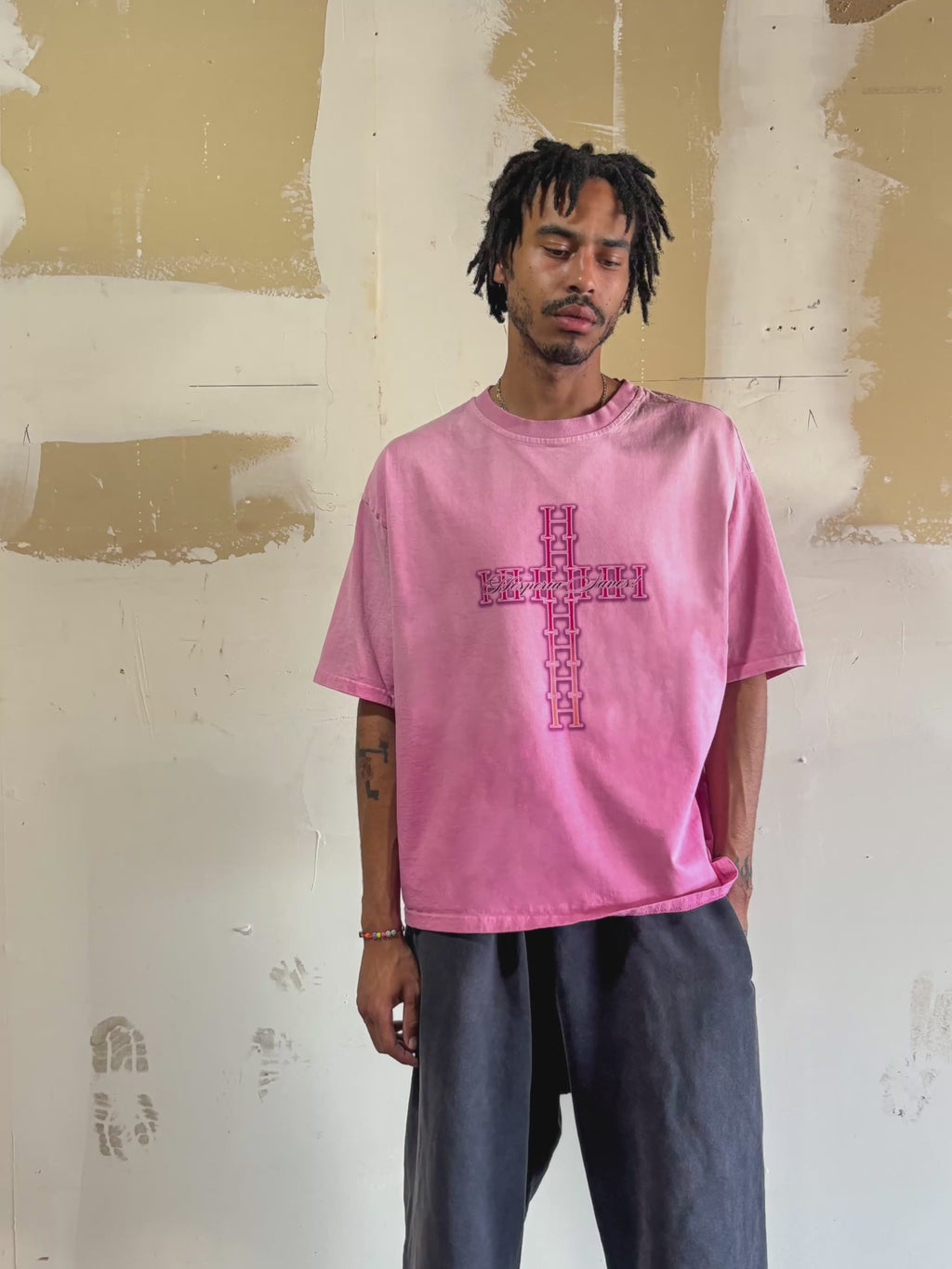 Hesperia Arbitrary Jesus Tee Pink